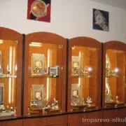 Салон швейцарских часов Les Montres на Мичуринском проспекте фото 1 на сайте Troparevo-nikulino.su