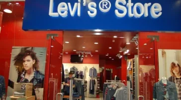 Магазин джинсовой одежды Levi's на Мичуринском проспекте  на сайте Troparevo-nikulino.su