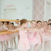 Детская балетная школа Балет с 2 лет на улице Покрышкина фото 3 на сайте Troparevo-nikulino.su