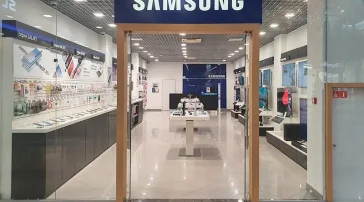 Фирменный магазин Samsung фото 2 на сайте Troparevo-nikulino.su
